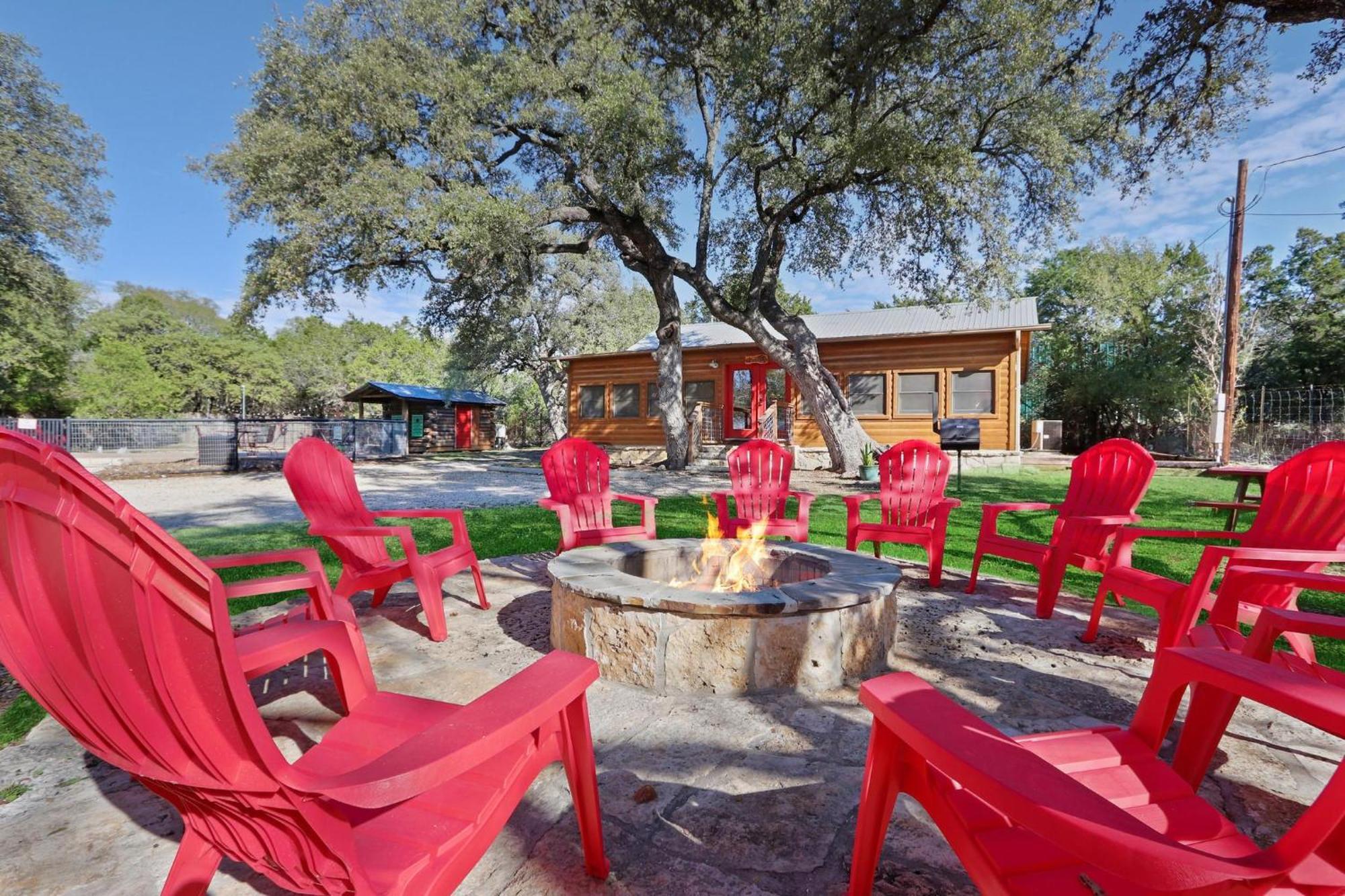 Wimberley Log Cabins Resort And Suites- Unit 5 Dış mekan fotoğraf