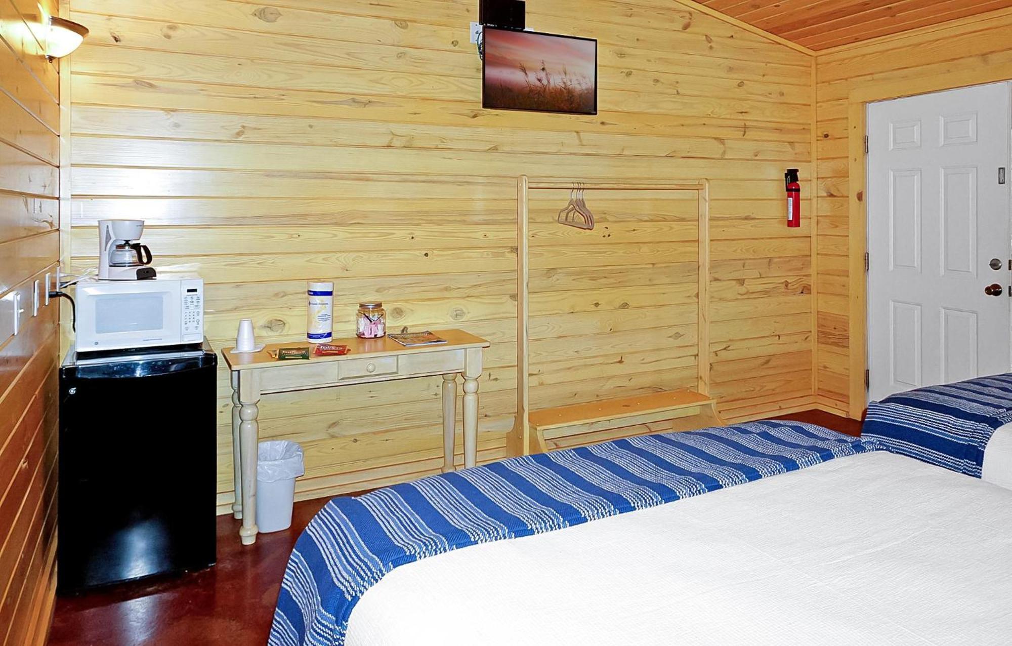 Wimberley Log Cabins Resort And Suites- Unit 5 Dış mekan fotoğraf
